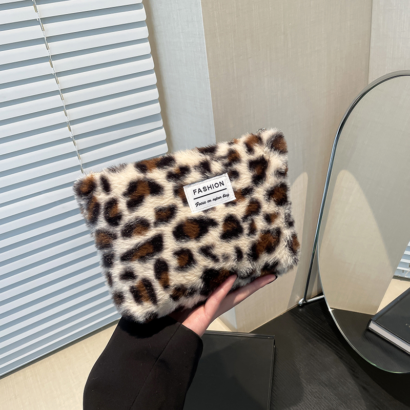 Beauty Makeup Women - Bolsa de maquiagem de pelúcia com