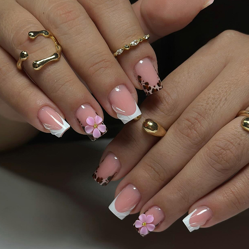 24 Unidades de Unhas Postiças  - Contour Palette Stick avaliação e preço