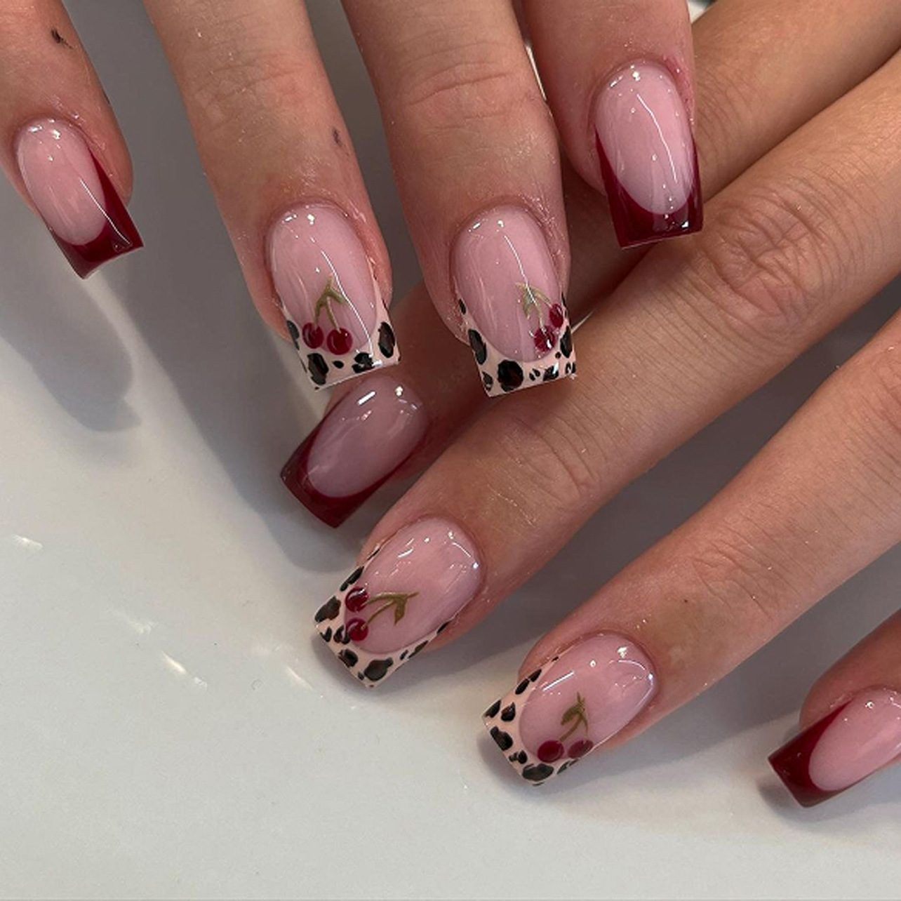 24 Unidades de Unhas Postiças  - Contour Palette Stick avaliação e preço